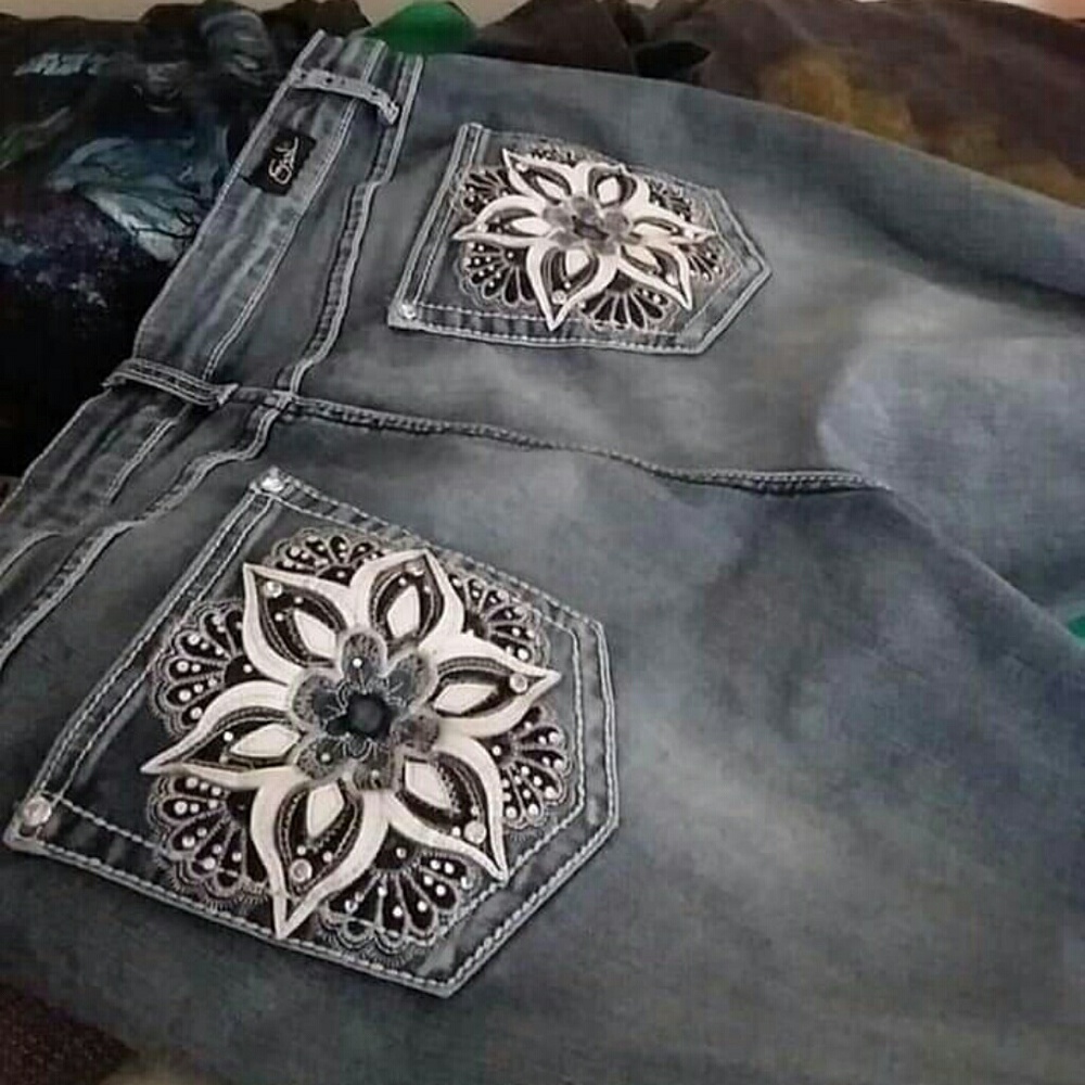 Jeans with bling